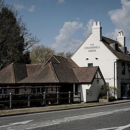 Cromwell Arms Country Pub With Rooms Ромсі Екстер'єр фото