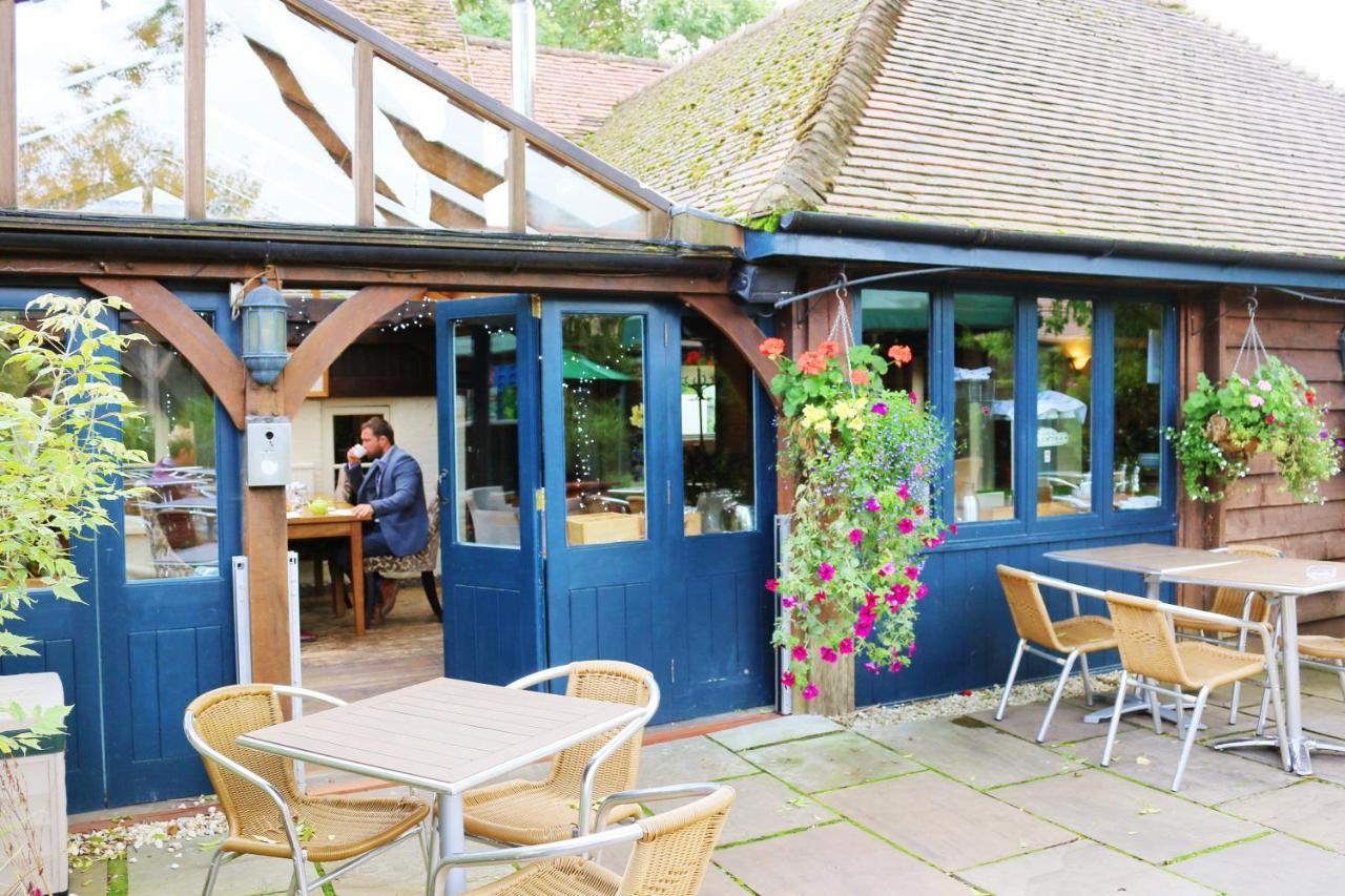 Cromwell Arms Country Pub With Rooms Ромсі Екстер'єр фото