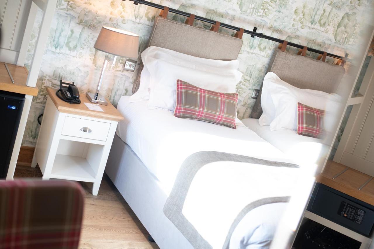 Cromwell Arms Country Pub With Rooms Ромсі Екстер'єр фото