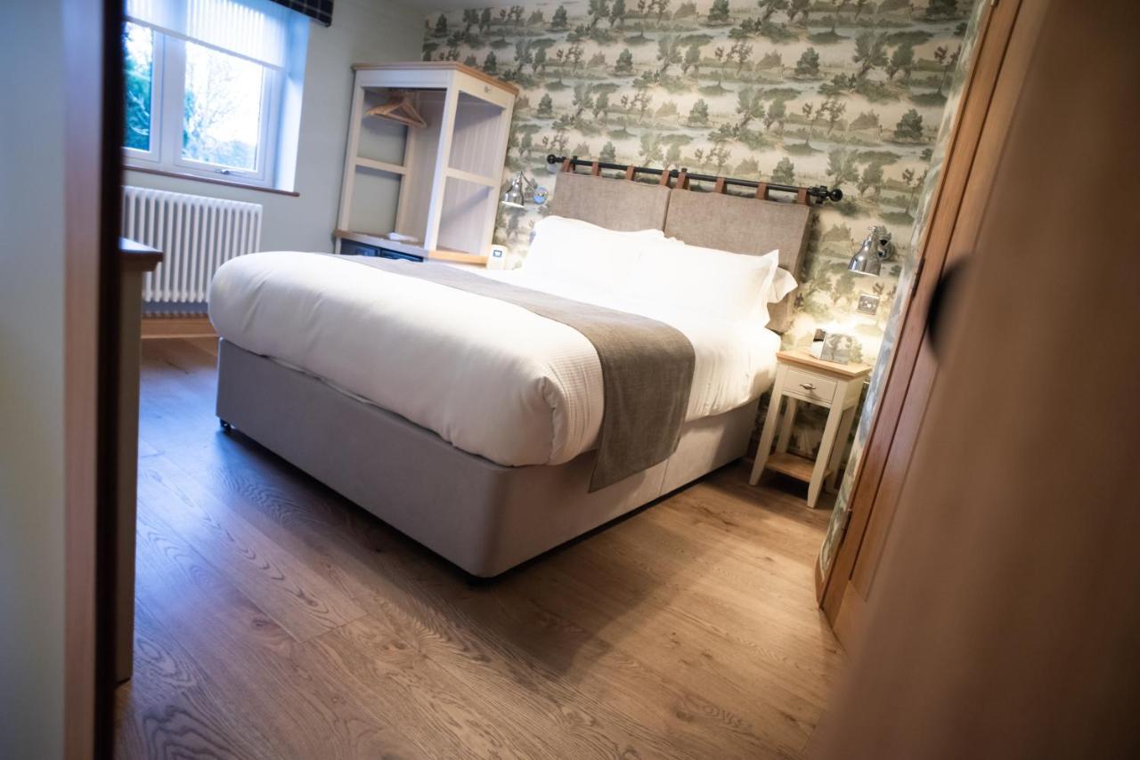 Cromwell Arms Country Pub With Rooms Ромсі Екстер'єр фото