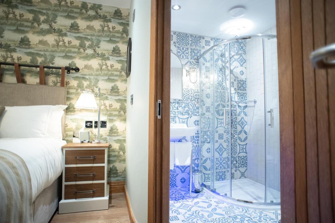 Cromwell Arms Country Pub With Rooms Ромсі Екстер'єр фото