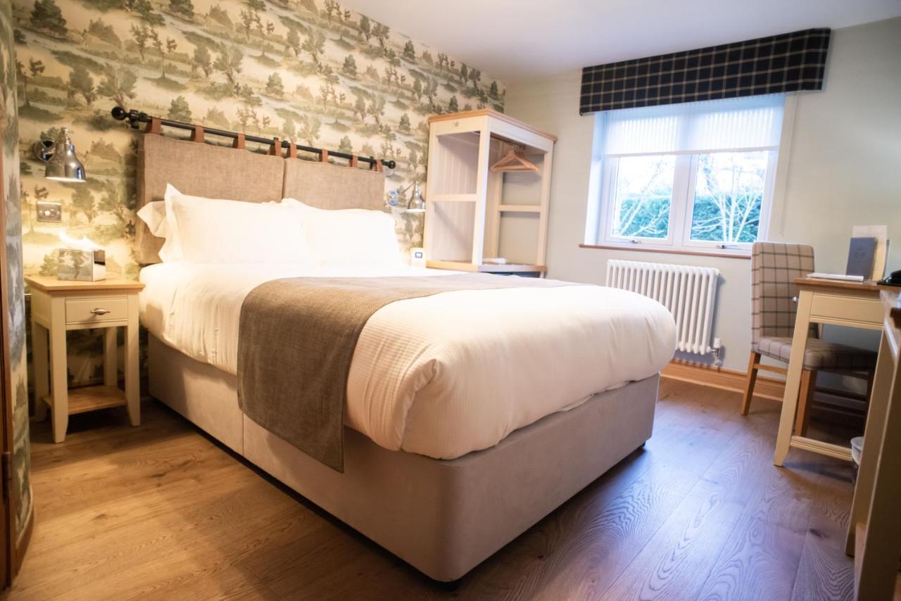 Cromwell Arms Country Pub With Rooms Ромсі Екстер'єр фото