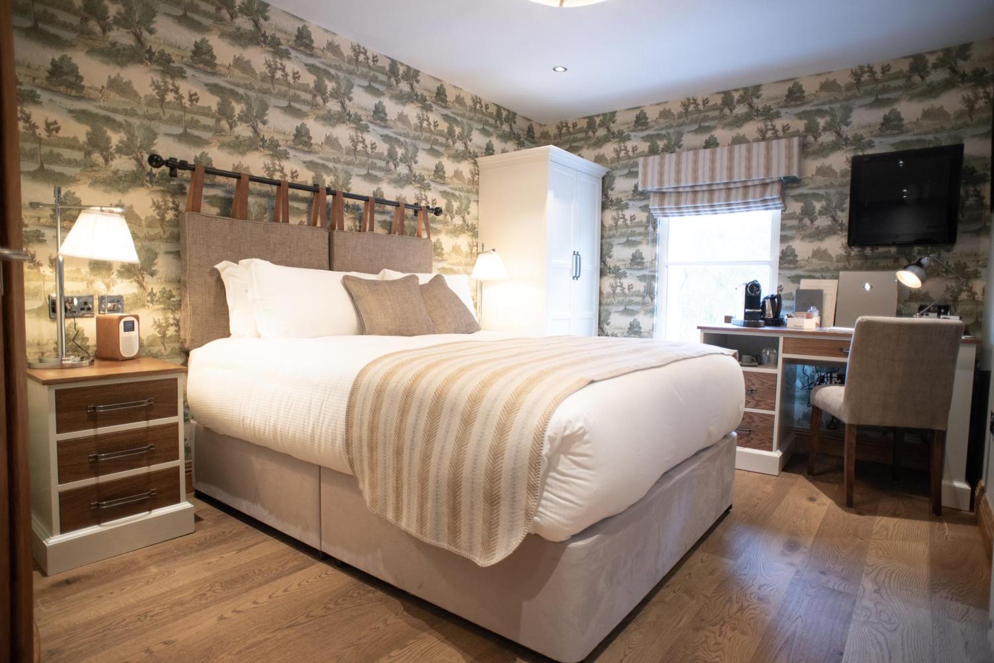 Cromwell Arms Country Pub With Rooms Ромсі Екстер'єр фото
